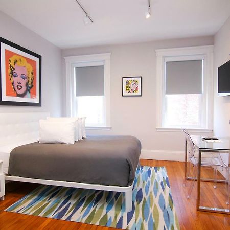 A Stylish Stay W/ A Queen Bed, Heated Floors.. #15 브루클라인 외부 사진